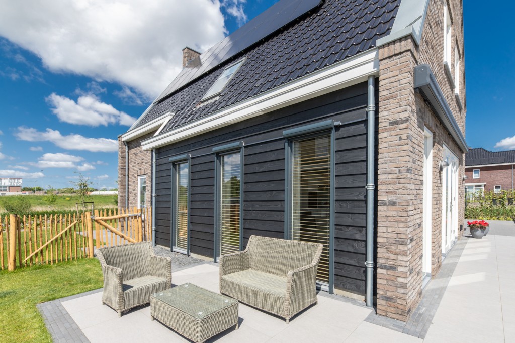 FotovanDana-LR-tMeijmerigeLand16-2